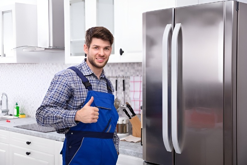 Refrigerator repair in Lake Riverside
